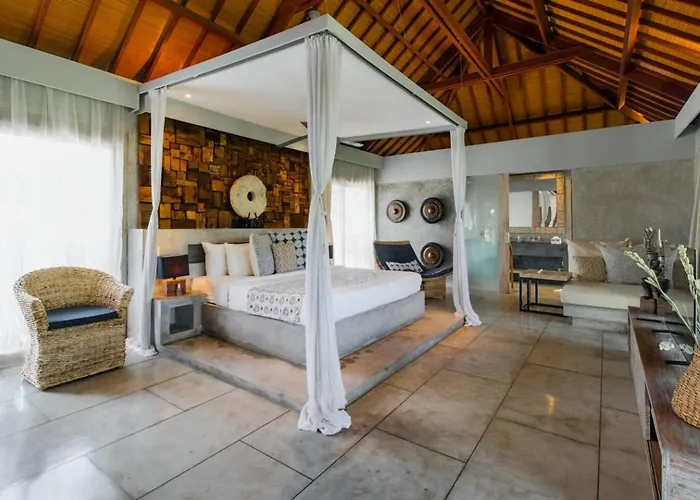 Villa Lavish 5 Bed, Sleeps 10, Butler, Daily Breakfast Canggu (Bali)
